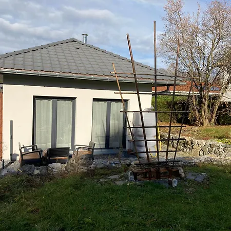 Maisonnette Hauts D'evian 度假居
